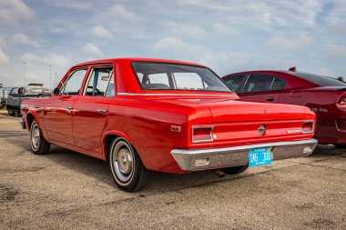 Daytona Plajı, FL - 29 Kasım 2020: 1969 AMC Rambler Yerel bir araba fuarında.