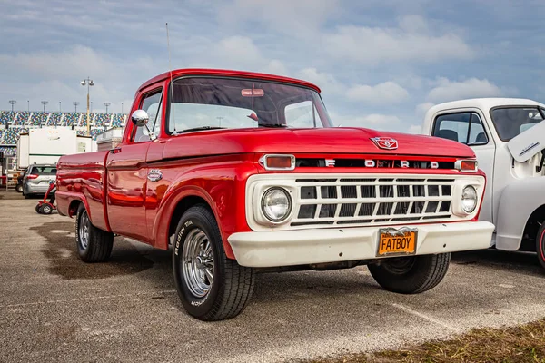 Daytona Beach November 2020 1965 Ford 100 Pickup Egy Helyi — Stock Fotó