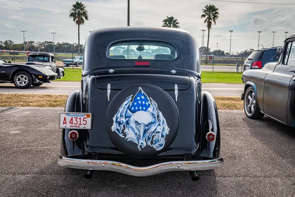 Daytona Beach November 2020 1935 Ford Tudor Sedan Місцевому Автосалоні — стокове фото