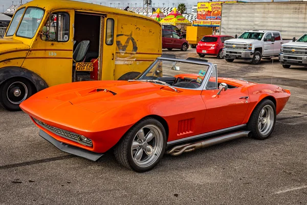 Daytona Beach Noviembre 2020 1967 Chevrolet Corvette Stingray Una Feria —  Fotos de Stock