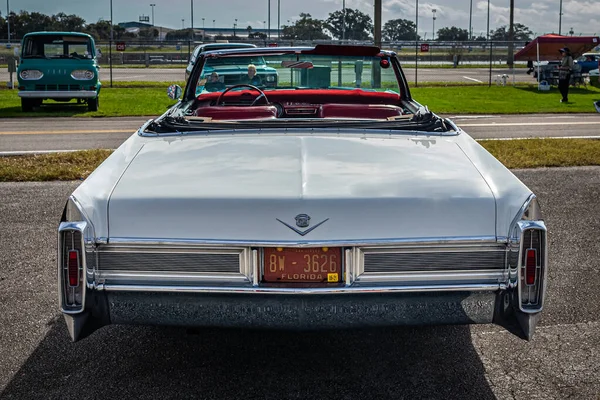 Daytona Beach November 2020 1965 Cadillac Ville Convertible Local Car — 스톡 사진