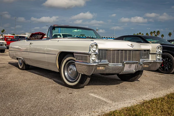 Daytona Beach November 2020 1965 Cadillac Ville Kabrió Egy Helyi — Stock Fotó