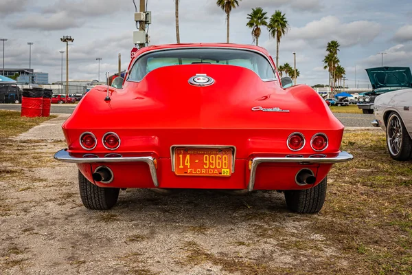 Daytona Beach Noviembre 2020 1965 Chevrolet Corvette Sting Ray Una —  Fotos de Stock