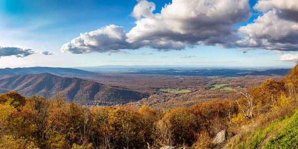 Autumn View Blue Ridge Parkway Rock Point Overlook Fall Leaf — Stock Photo, Image