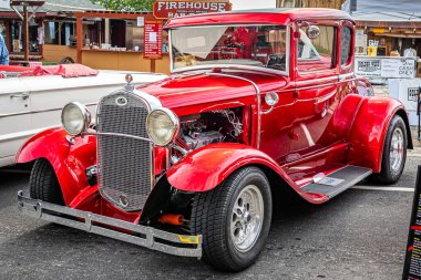 Virginia City, NV - 30 Temmuz 2021: 1931 Ford Model A Coupe yerel bir araba fuarında özelleştirildi.