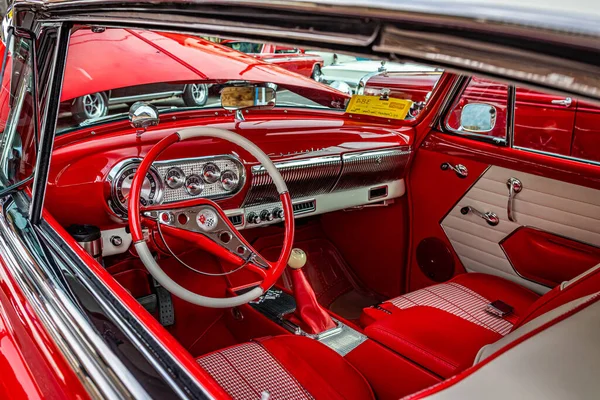 Virginia City July 2021 Customized 1954 Chevrolet Belair Sport Coupe — Stock Photo, Image