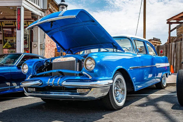 Virginia City Julio 2021 1955 Pontiac Chieftain Local Car Show — Foto de Stock