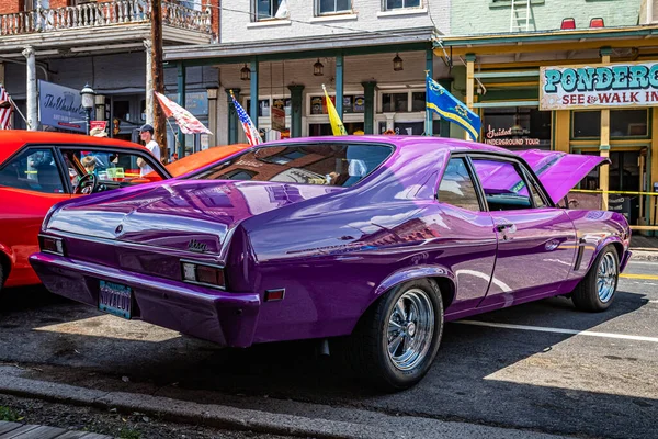 Virginia City Lipca 2021 1969 Chevrolet Nova Coupe Lokalnym Pokazie — Zdjęcie stockowe