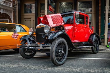 Virginia City, NV - 30 Temmuz 2021: 1929 Ford Model A coupe yerel bir araba fuarında.