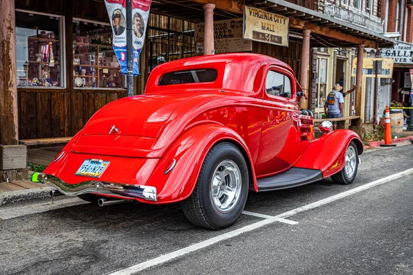 バージニアシティ 2021年7月30日 1934フォードモデル40Bデラックス3ウィンドウクーペ地元の車のショーで — ストック写真