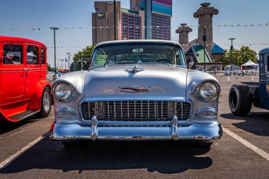 Reno, NV - 3 Ağustos 2021 Chevrolet BelAir, yerel bir araba fuarında..