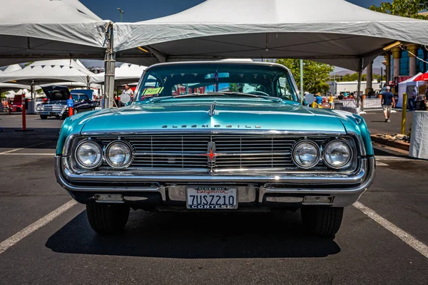 Reno Ağustos 2021 1962 Yerel Bir Araba Fuarında Oldsmobile Starfire — Stok fotoğraf