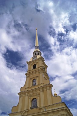 Peter ve Paul Katedrali, Saint-Petersburg altın spire melek çan Kulesi'nin tepesinde ile