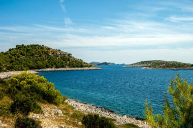 Sardunya adasının manzarası, İtalya