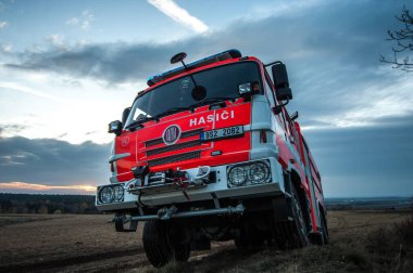 İtfaiye aracı, İtfaiye ve Gönüllü İtfaiye Ekibi 'nin itfaiye ve kurtarma operasyonları için kullandığı araçtır..