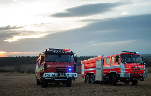 İtfaiye aracı, İtfaiye ve Gönüllü İtfaiye Ekibi 'nin itfaiye ve kurtarma operasyonları için kullandığı araçtır..