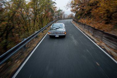 60 'ların Amerikan klasik kaslı arabası.
