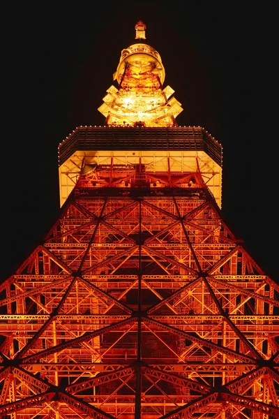 Japonya Tokyo Tower turuncu lambalı geceleri bina — Stok fotoğraf