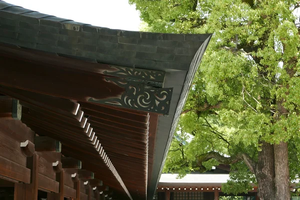 Asiático tradicional edificio de madera techo — Foto de Stock