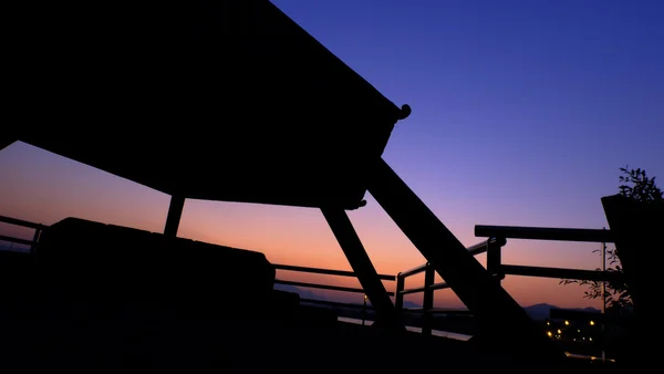 Pavilion shadow with beautiful gradient sky — Stock Photo, Image