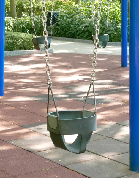 Barn plast swing — Stockfoto
