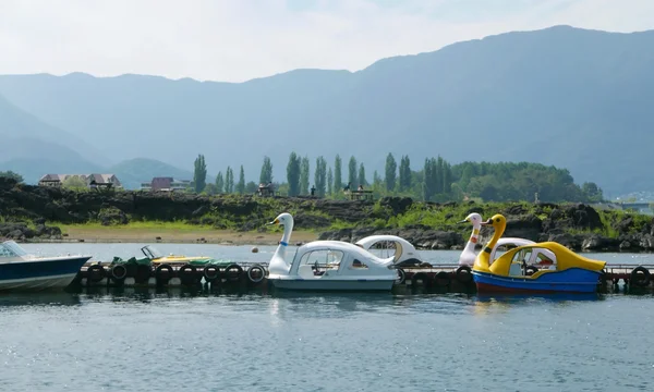 Kuğu Gölü gemilerde