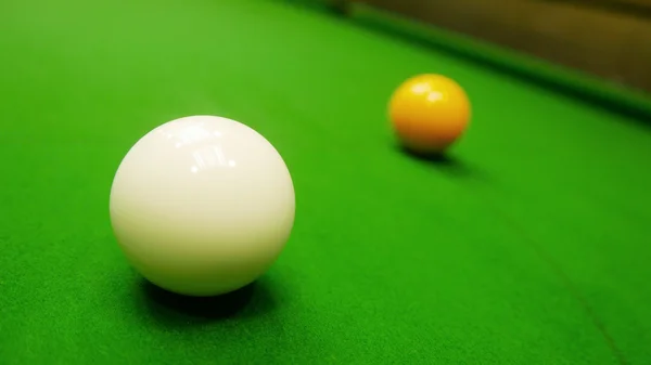 Bolas de snooker branco e amarelo — Fotografia de Stock