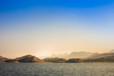 Khuean Srinagarindra Milli Parkı