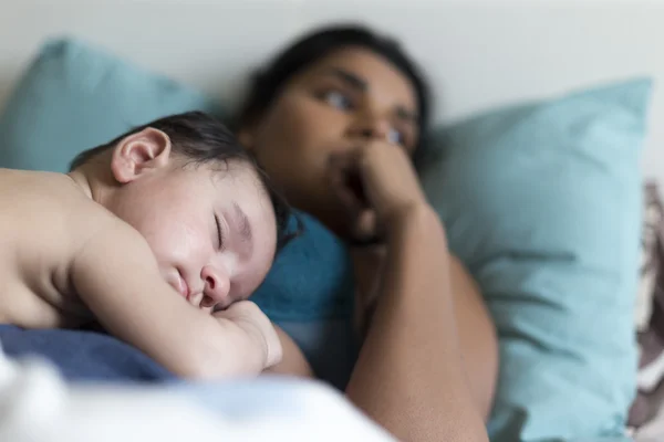 Enjoying peace while it lasts — Stock Photo, Image