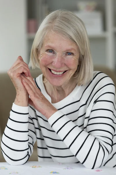 Portrait of a senior woman — Stock Photo, Image