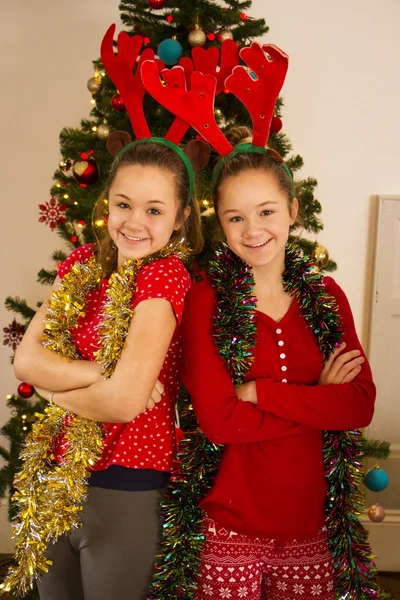 Sisters at Christmas — Stock Photo, Image