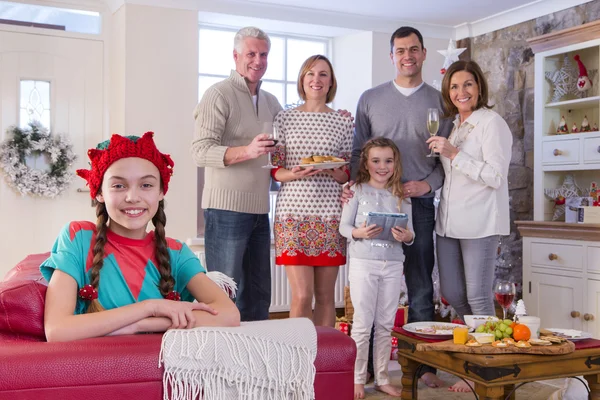 Tempo di famiglia a Natale — Foto Stock