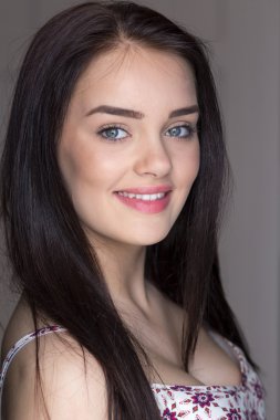 Güzel kadın headshot