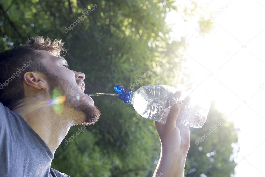 Keeping hydrated whilst running
