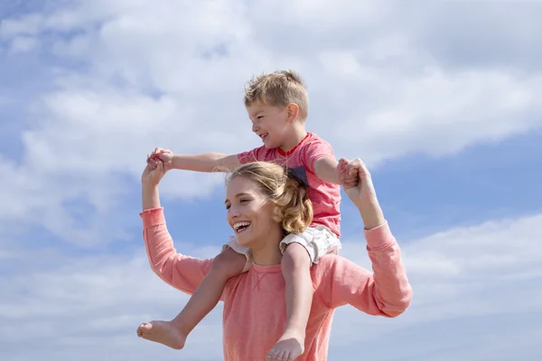 Flying High in the sky — Stock Photo, Image