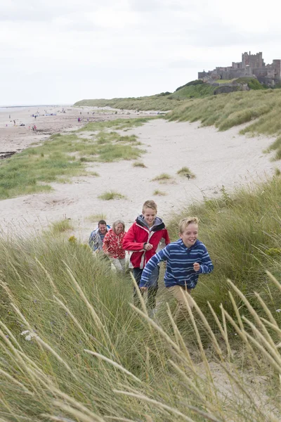 Running up the dunes — Stock Photo, Image