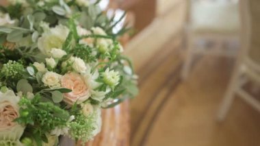 Düğünde masa süslemeleri.