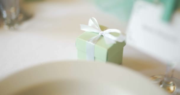 Table décorée pour un dîner de mariage — Video