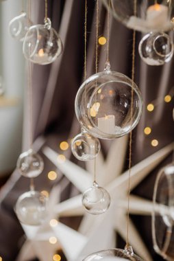 Noel Süslemeleri Cam Toplar ve Noel Işıkları