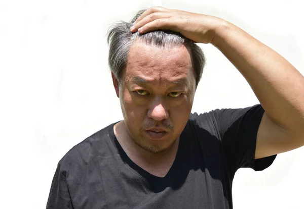 Asiatisk Medelålders Man Bär Svart Skjorta Vit Bakgrund Kinesiska Män — Stockfoto
