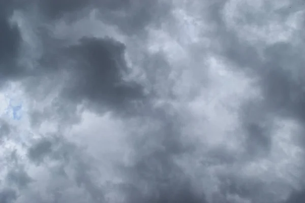 Cumulonimbus Mraky Formace Tropické Modré Obloze Nimbus Pohybující Abstraktní Pozadí — Stock fotografie