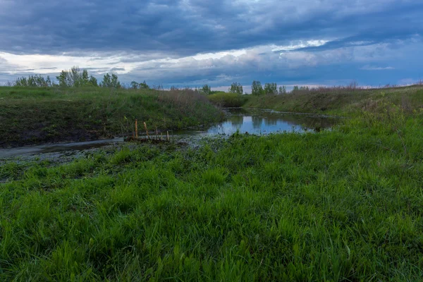 Sera paesaggio fluviale — Foto Stock