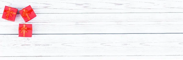 Paper Art Valentijnsdag Concept Banner Met Handgemaakte Geschenkdoos Gesneden Lint — Stockfoto