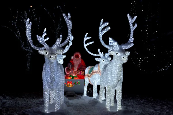 Санта-Клаус в санях — стоковое фото