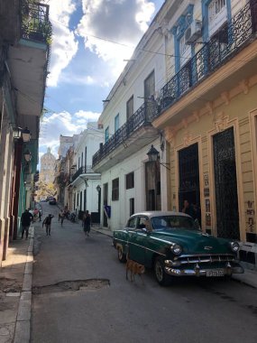 Havana 'daki Küba sokaklarından kartpostal.