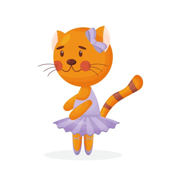 Feliz gato bonito gatinho personagem bailarino de balé em sapatos pontiagudos e tutu saia ilustração isolada no fundo branco — Vetor de Stock