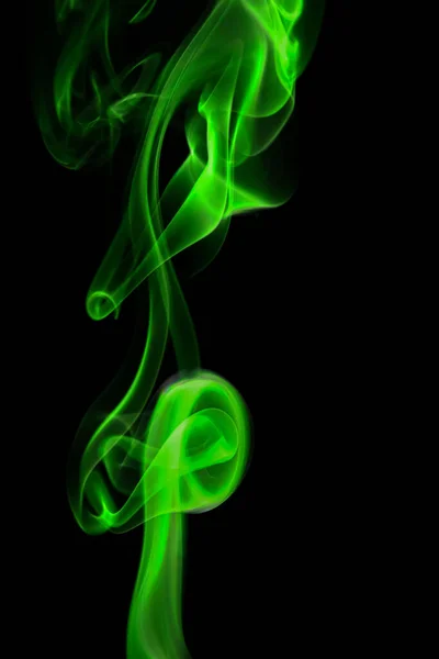 Вихревое Движение Группы Зеленого Дыма Абстрактная Линия Изолированы Черном Фоне — стоковое фото