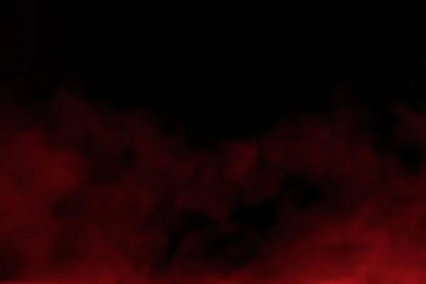Närbild Röd Rök Med Spray Från Luftfuktare Isolerad Svart Bakgrund — Stockfoto
