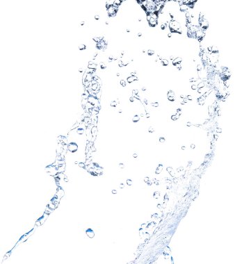 Mavi su, beyaz arka planda izole edilmiş güzel, temiz su sıçratır.