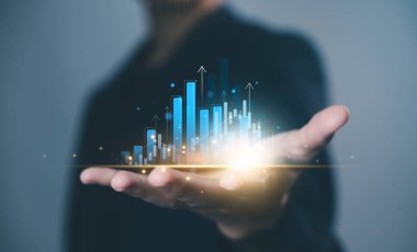 Grafik grafiği borsa ekonomisi. Büyüme işi konsepti. Küresel başarıya ulaşacak bir strateji şirketi planlayın. Teknolojide, dijital ortamda trend pazarlama artıyor. Ekonomi, finans ve yatırım